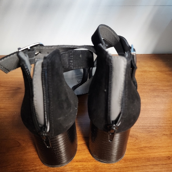 Kim Rogers- black heels - size 9 - Picture 5 of 8